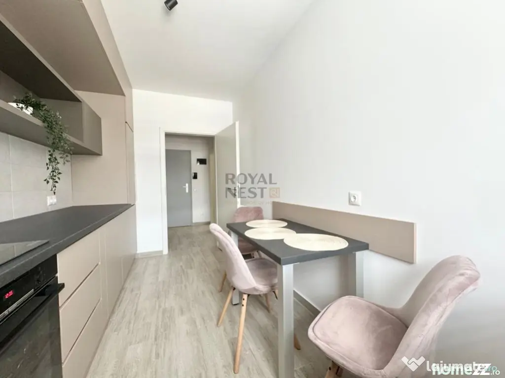 COMISION 0! Garsoniera insorita in Avantgarden 3 