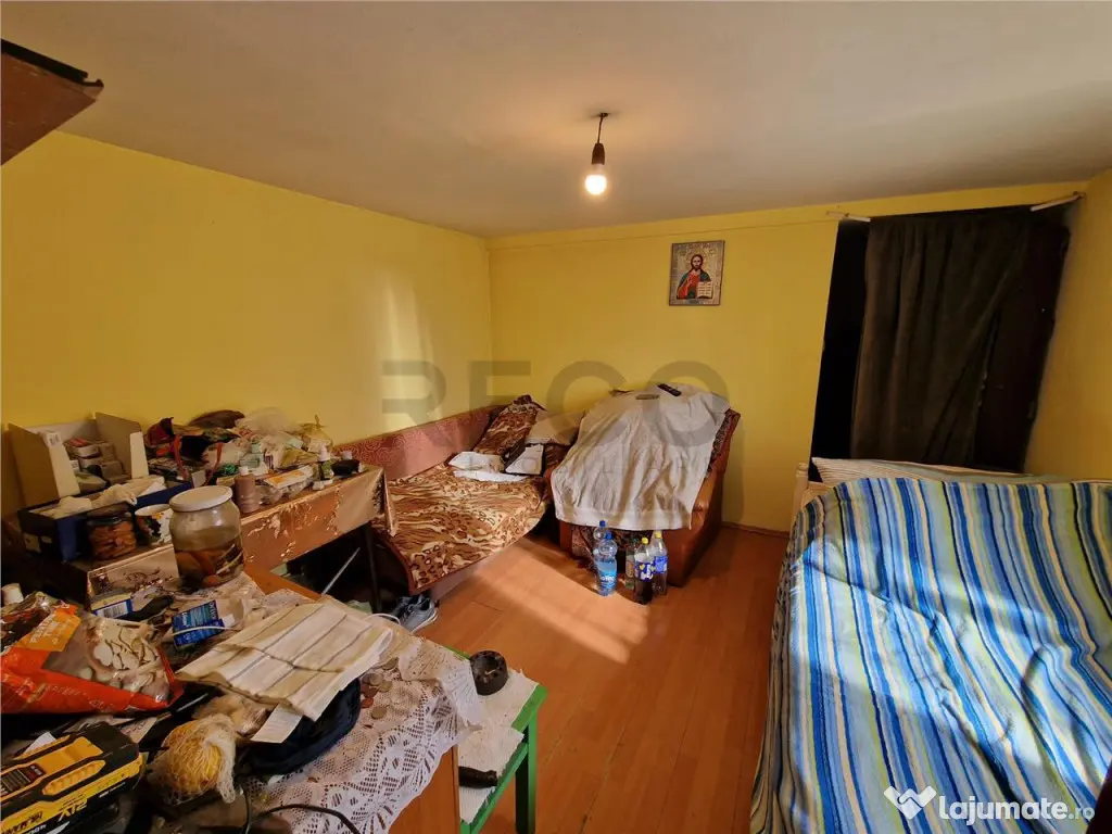 Teren mare cu 2 case in Sabolciu, com. Sacadat 