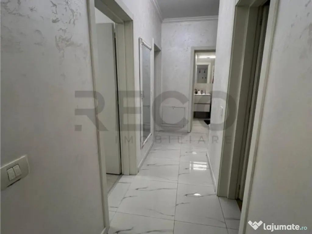 RECO Apartament de 3 camere in bloc nou Prima Universitatii 