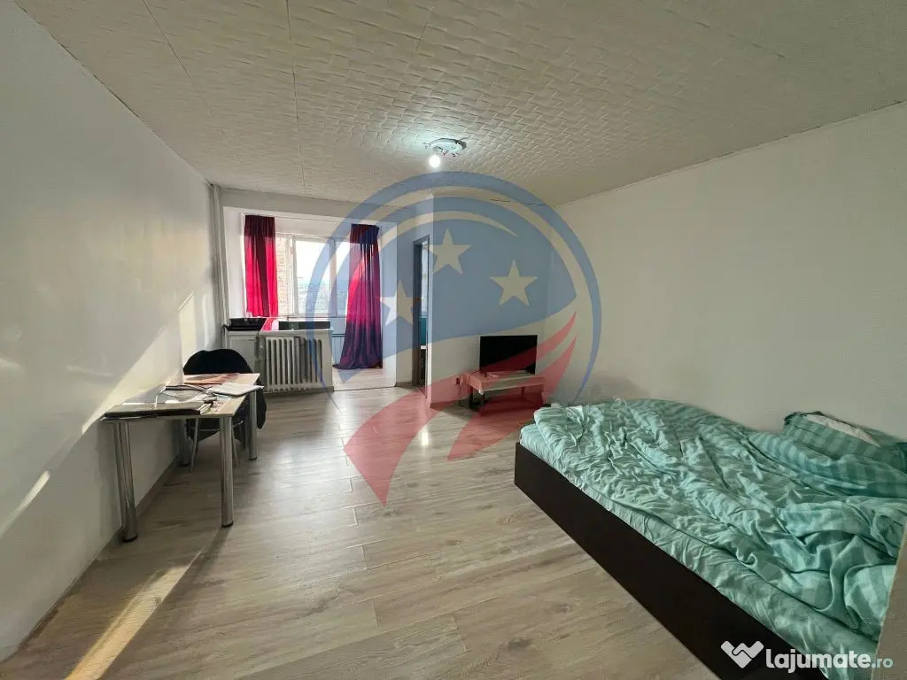 Garsonieră de vânzare Brazda 