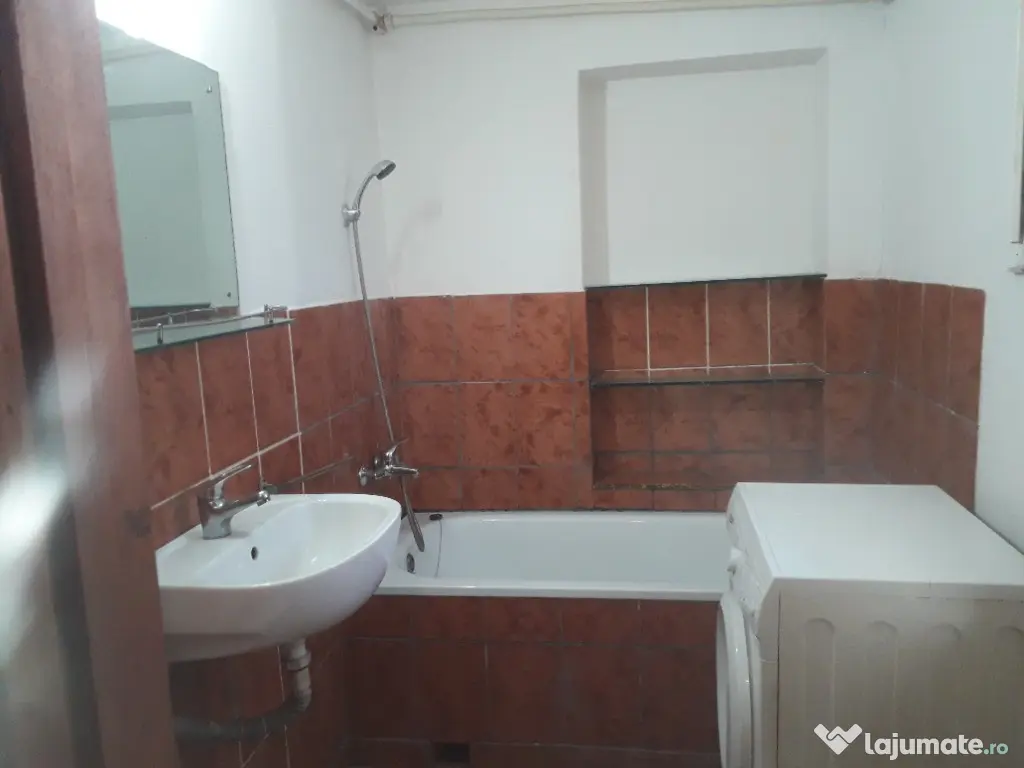 Garsoniera Confort 1 Demisol Vila Obcini 