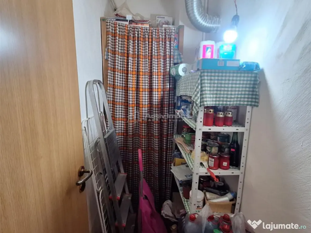 Bocsa, Apt.2 cam, Cf.1, Decom. Sala Sport MFA 