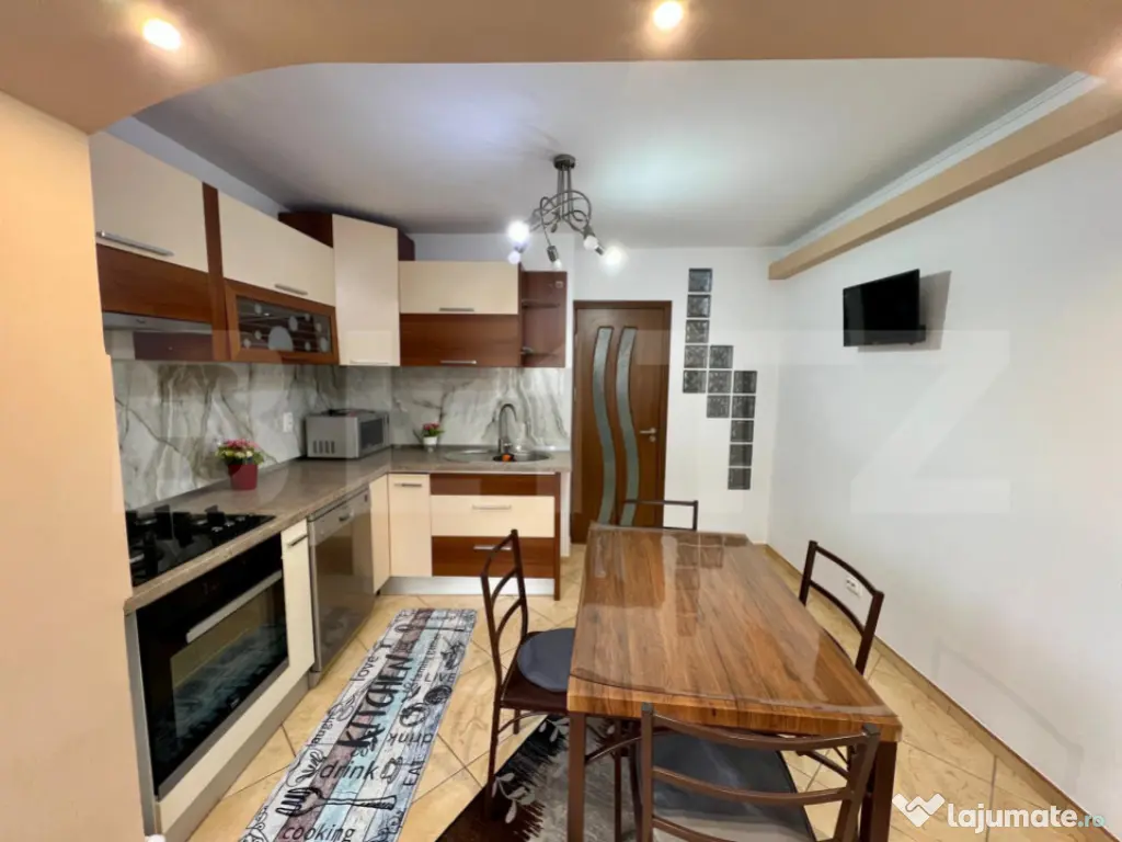 Apartament 3 camere decomandate, 65 mp, modernizat, zona-Cra 