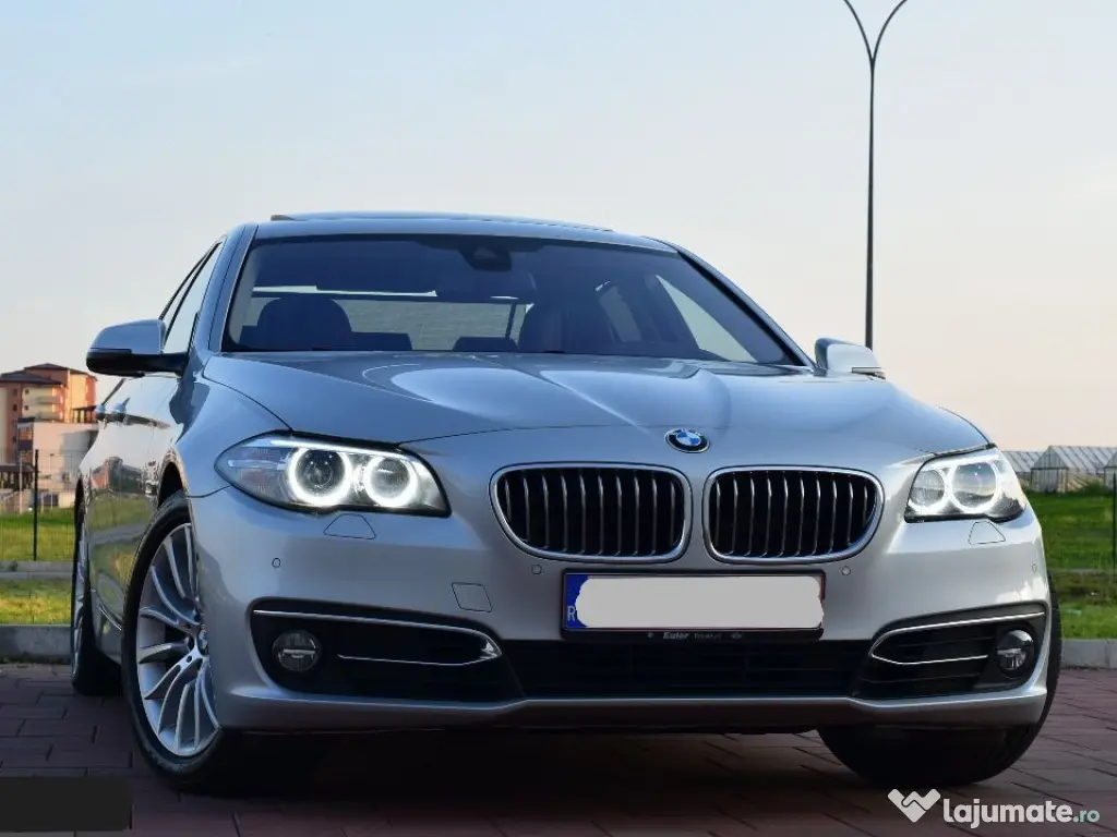BMW Seria 5 520d Luxury Line