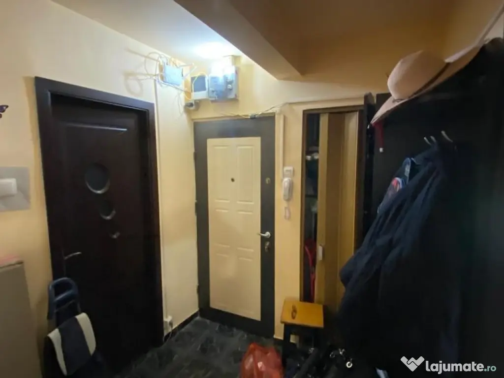 2 camere, decomandat 45 mp - 8 min metrou Eroii Revoluției 