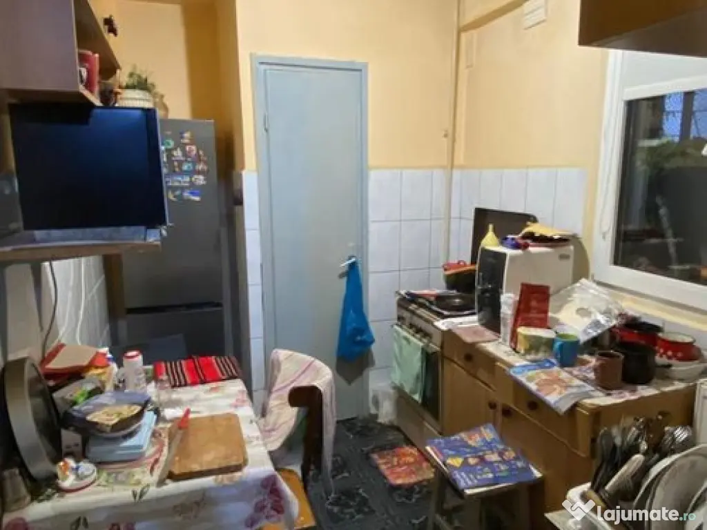 2 camere, decomandat 45 mp - 8 min metrou Eroii Revoluției 