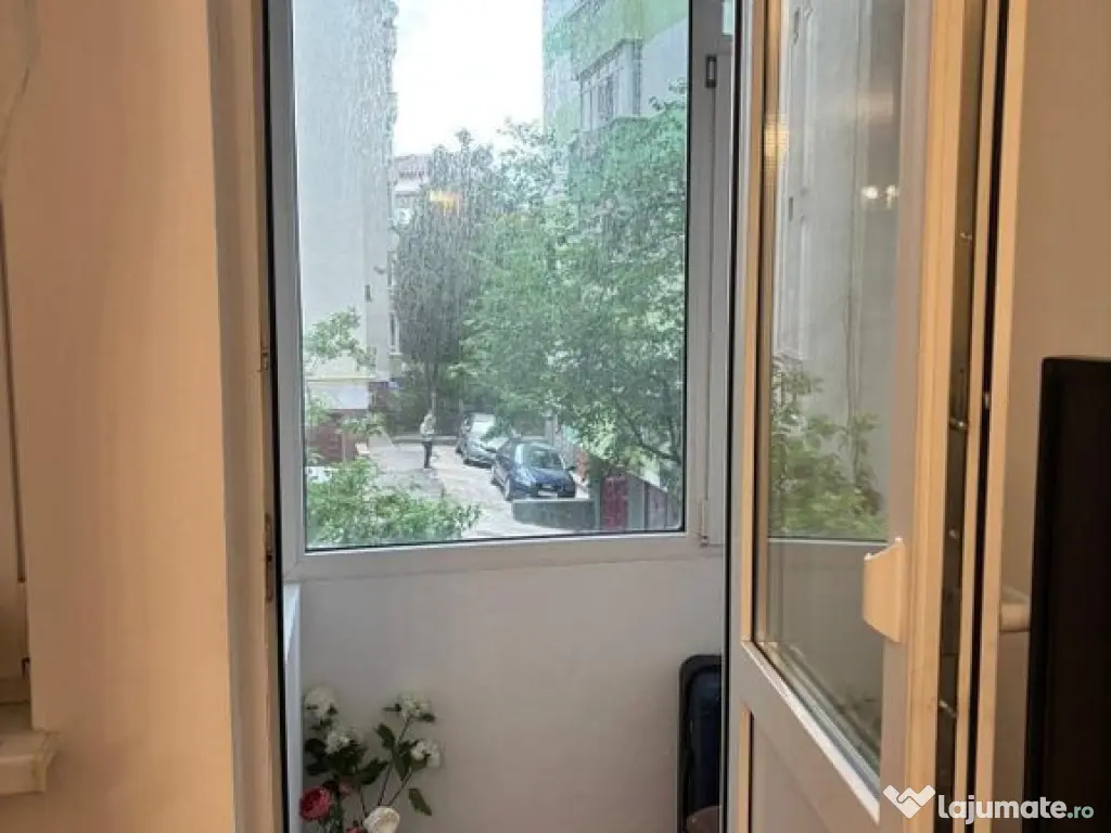 2 camere | Ion Mihalache | 1 Mai | Grivita | Domenii 