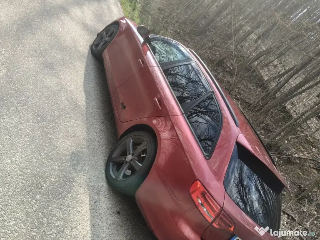 Vând Audi a4 b8 