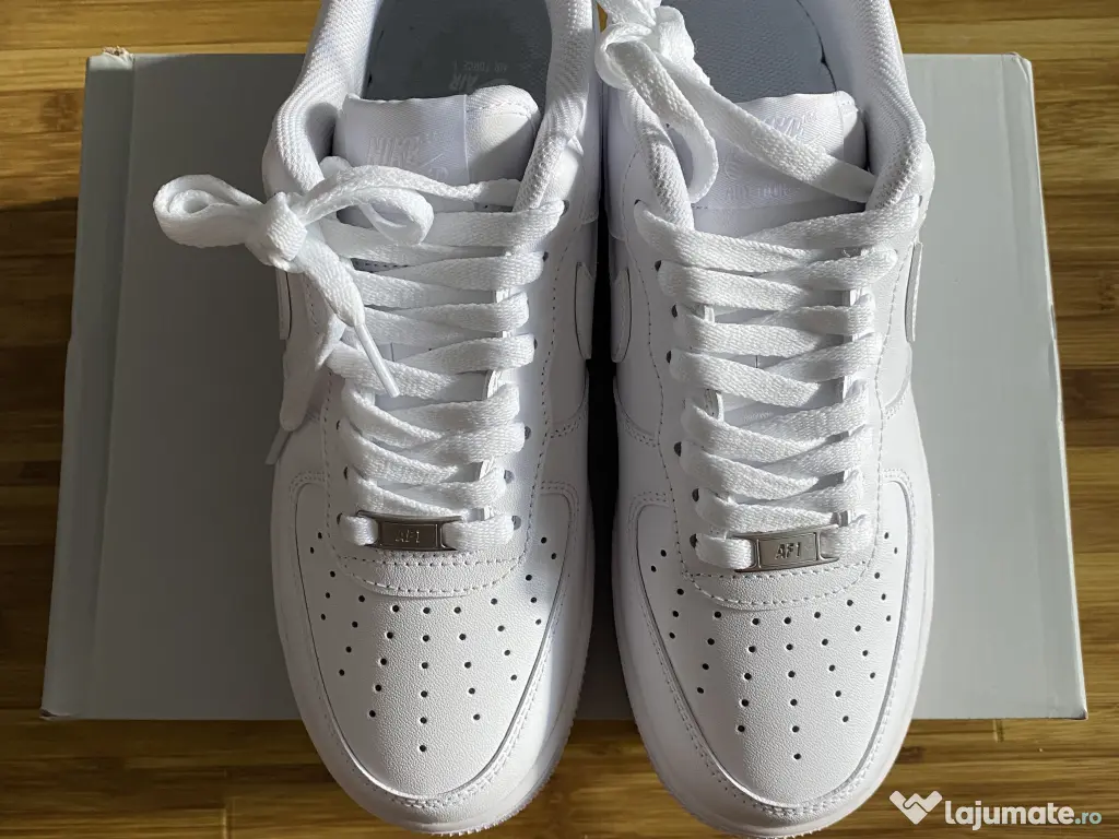 air force triple white 