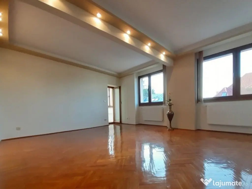 Cotroceni | 3 camere | 126mp | dec | et 1+2 | 450.000 euro 