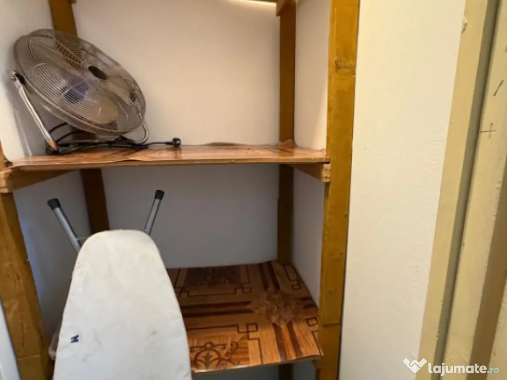 Garsoniera decomandata, 38 mp , etaj 3/4, zona Rovine 