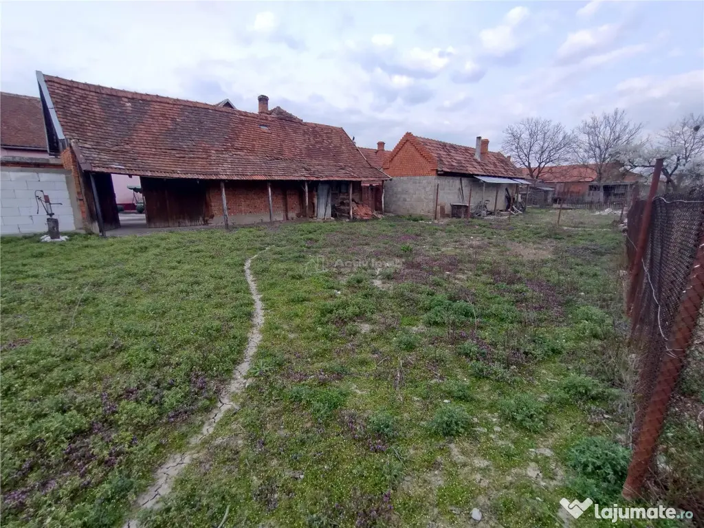 Racasdia, Casa Moderna, 174MP cu Teren 1104MP, Pret Negociab 