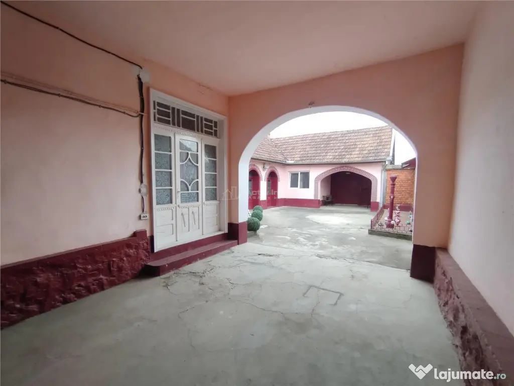 Racasdia, Casa Moderna, 174MP cu Teren 1104MP, Pret Negociab 