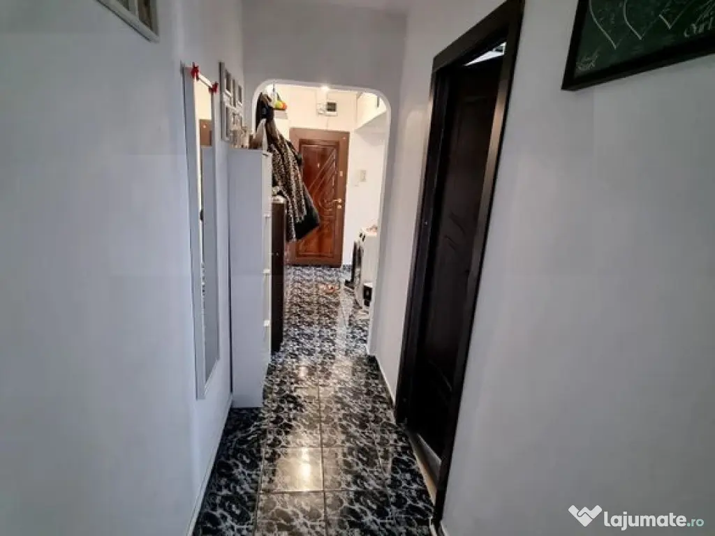 Casa de cultura stradal-apartament 3 camere cu gaze 