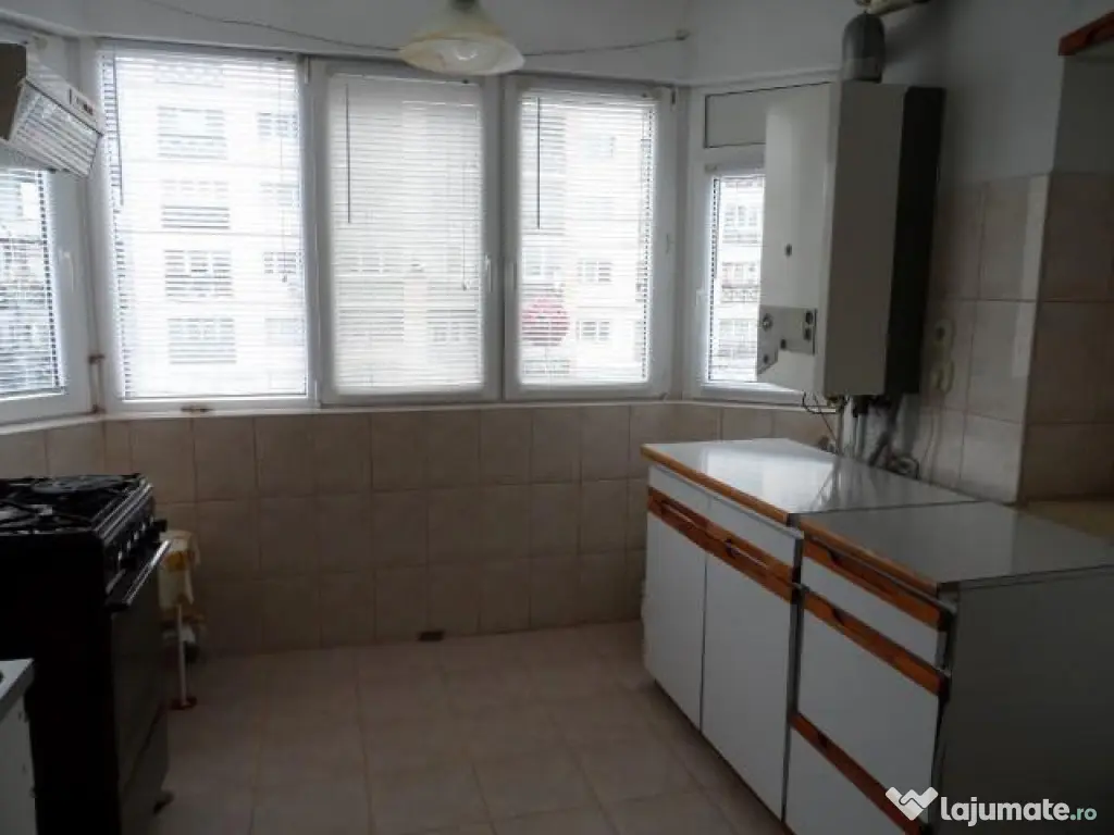 Apartament 2 camere decomandate Mihai Viteazu