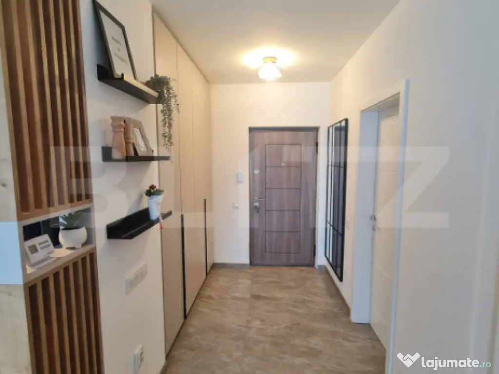 Apartament mobilat si utilat, lift, 2 garaje, zona Sub Cetat 