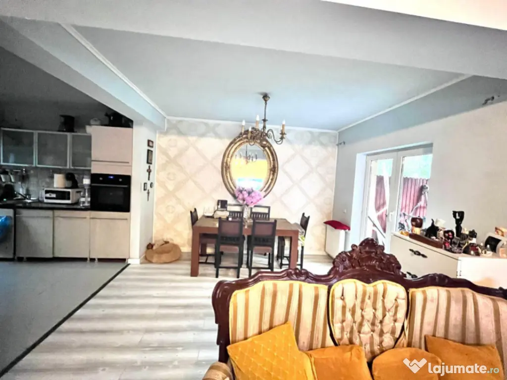 Vila insiruita superba 180 mp construiti, teren 100 mp, Pipe 