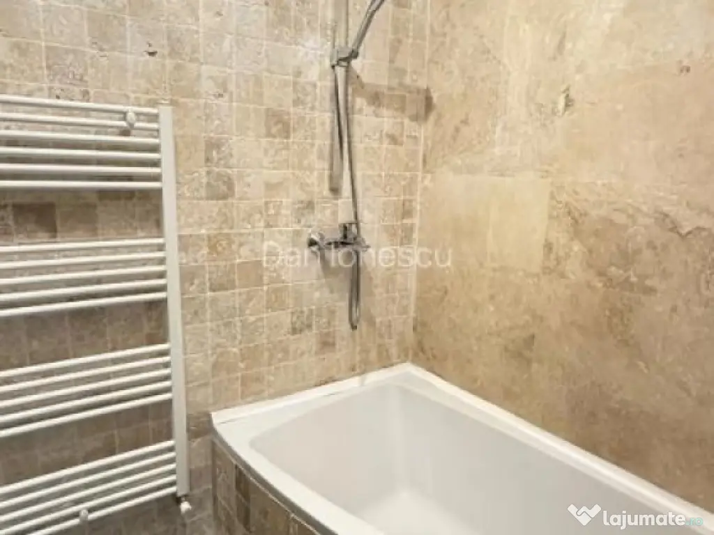 Timpuri noi etaj 4 din 4 bloc nou 