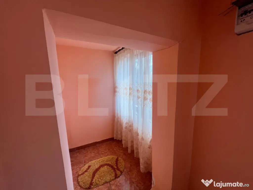 Casa pe parter, 75mp, teren generos 2000mp, Troaca 