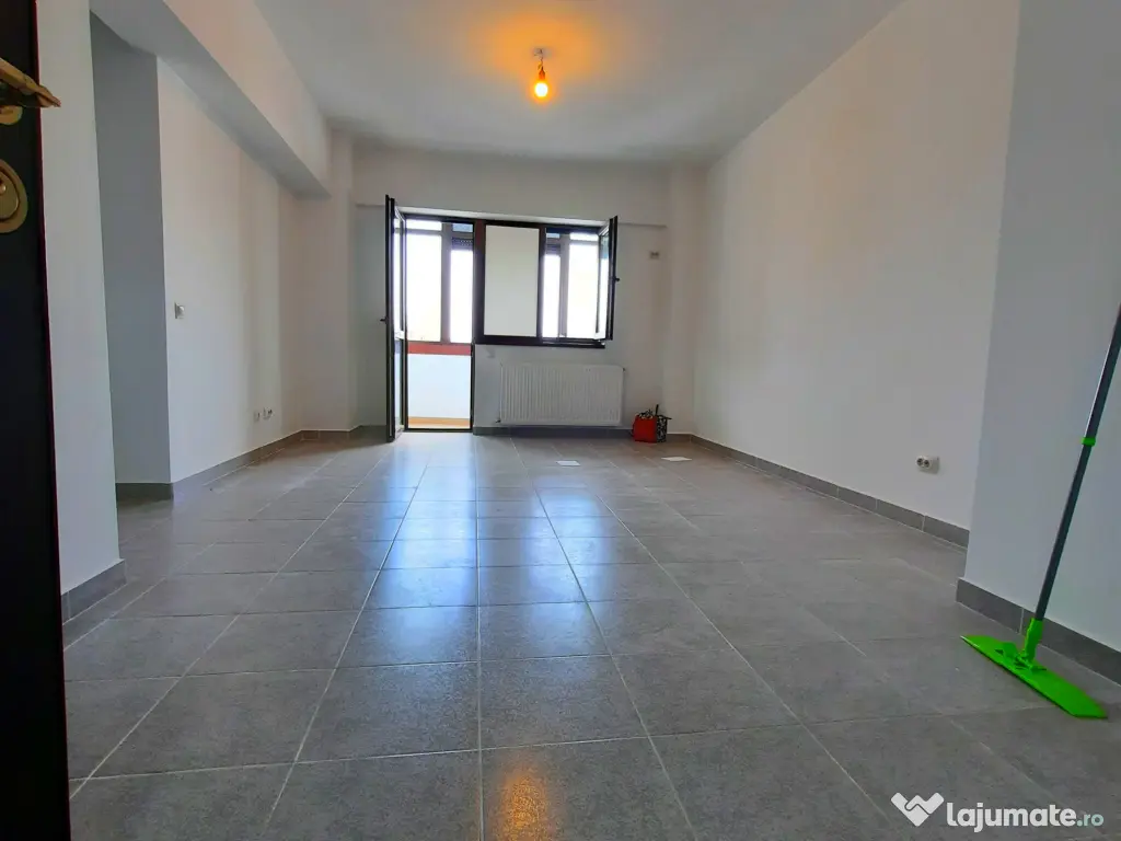 Garsoniera bloc nou Rahova Pucheni 