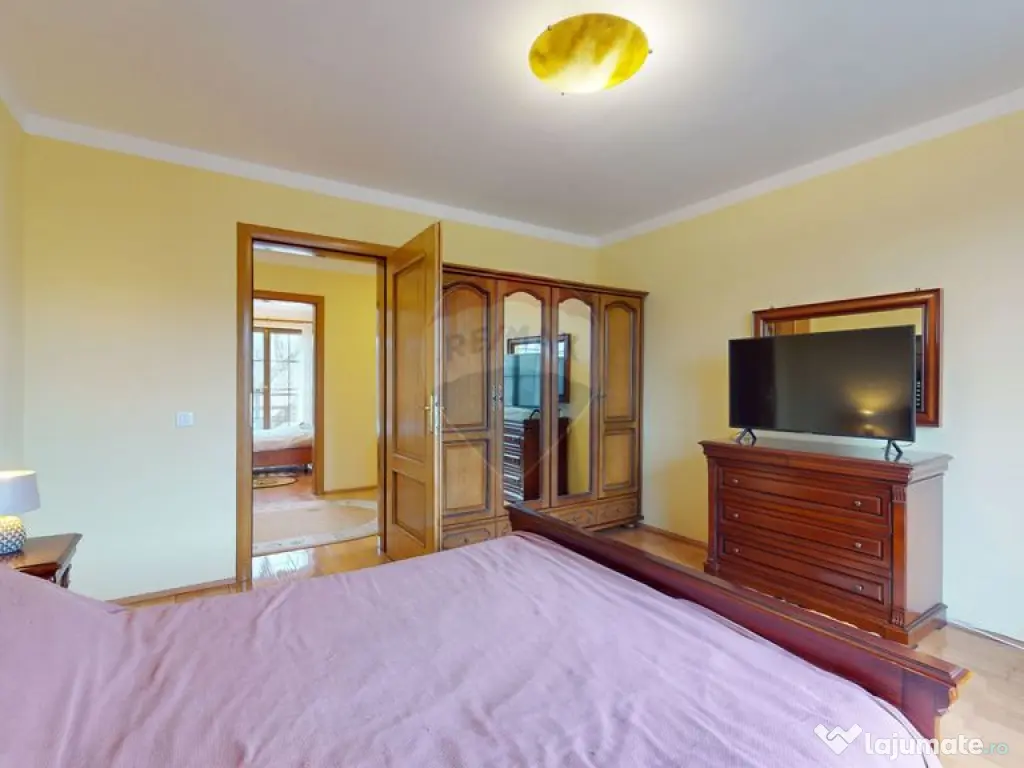 Casă de vânzare Bran Sohodol teren intravilan 10.331 mp... 