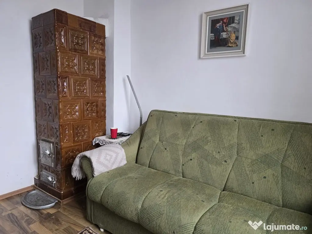 LOC. RACACIUNI, APARTAMENT 3 CAMERE 