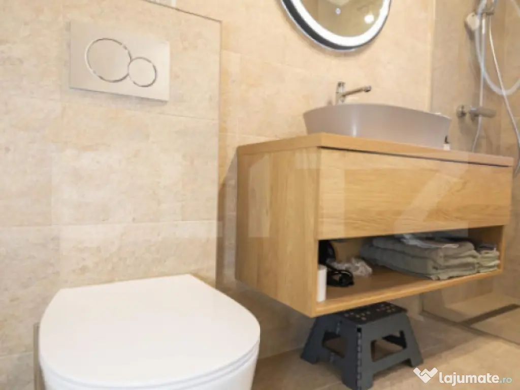 Apartament superb, 2 camere, 2 parcari, zona Poligon