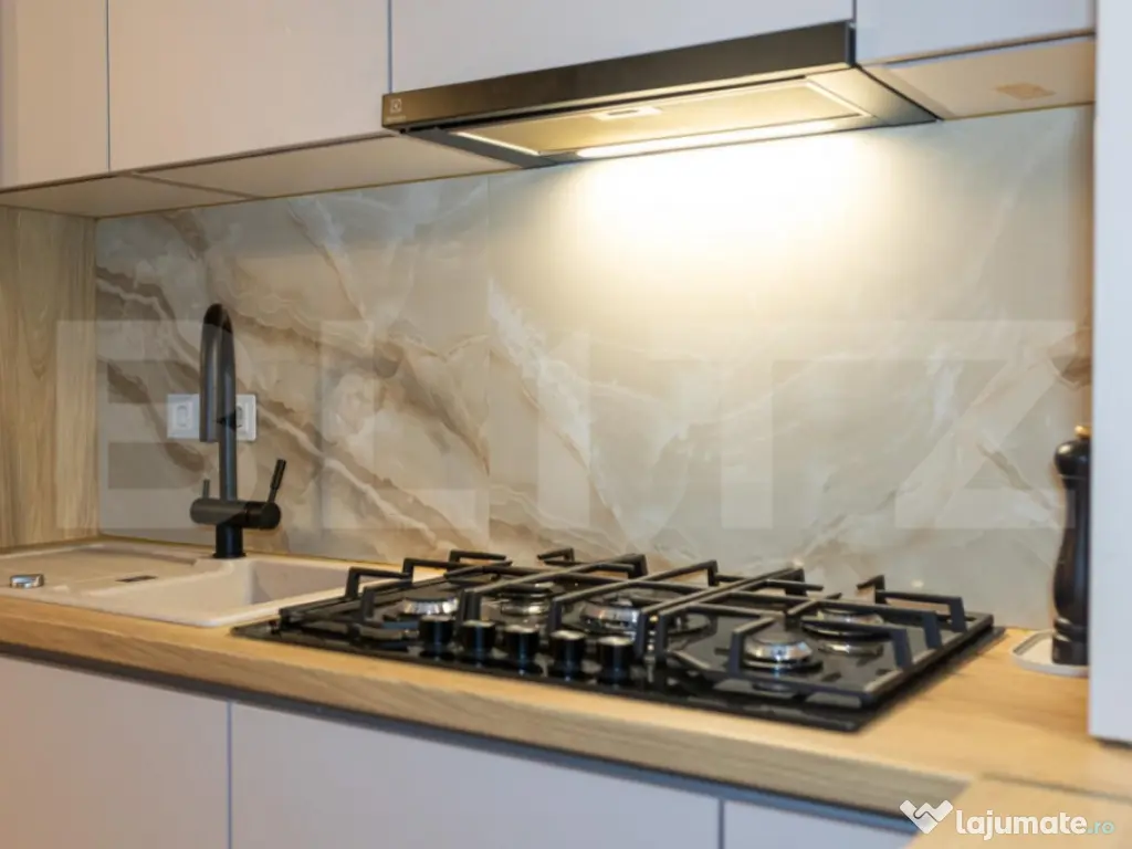 Apartament superb, 2 camere, 2 parcari, zona Poligon