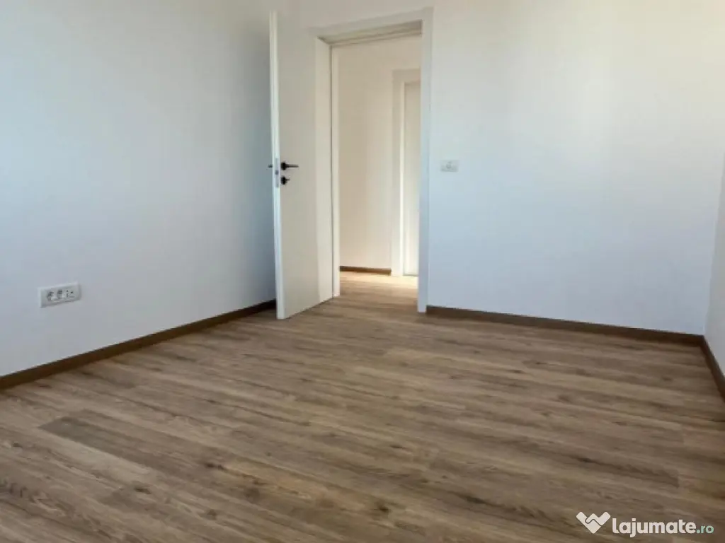 Casa individuala 5 camere Tunari 