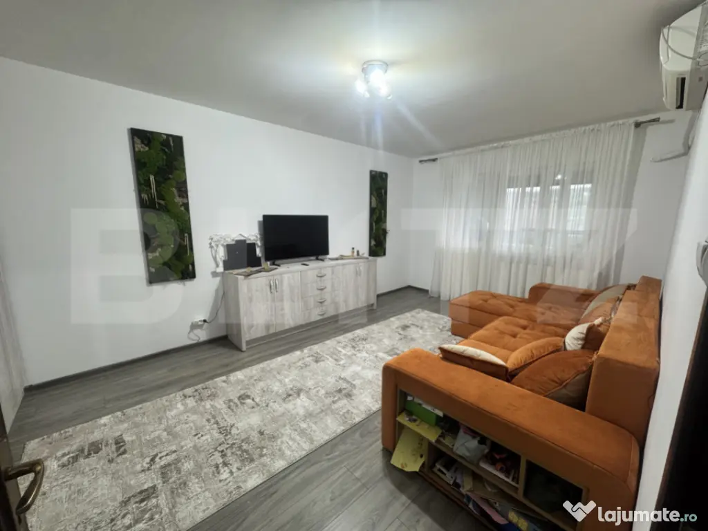 Apartament de vânzare, zona Dumbrava 