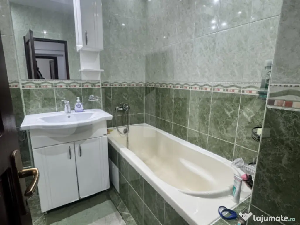 Apartament de vânzare, zona Dumbrava 