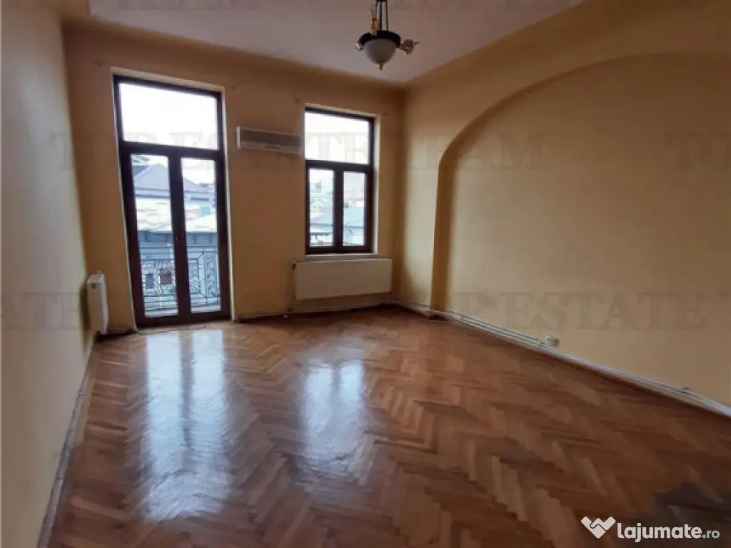 Apartament pretabil investitie in zona Calarasi-Hala Traian 