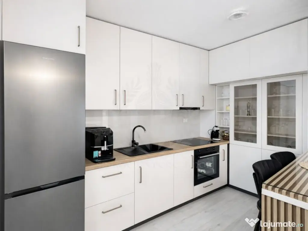 Inchiriere studio de lux, parcare privata, zona Vest -