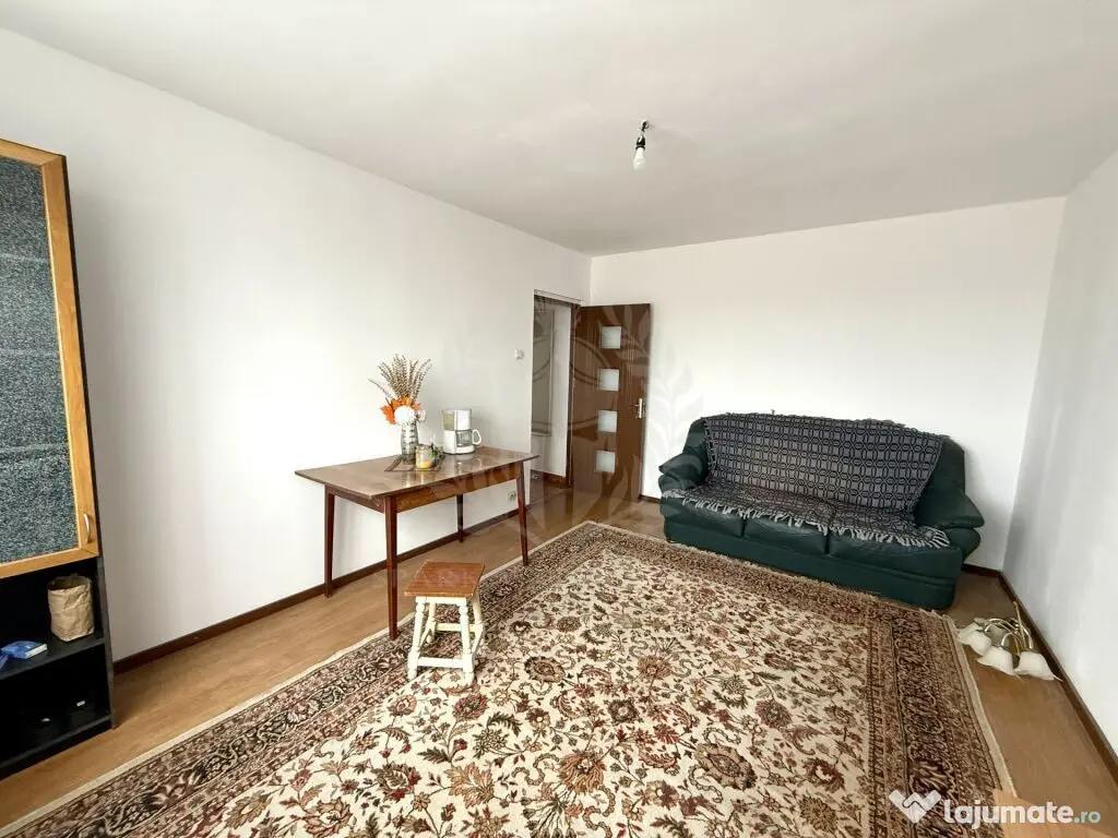 Apartament 2 camere, zona Vest Ploiești 