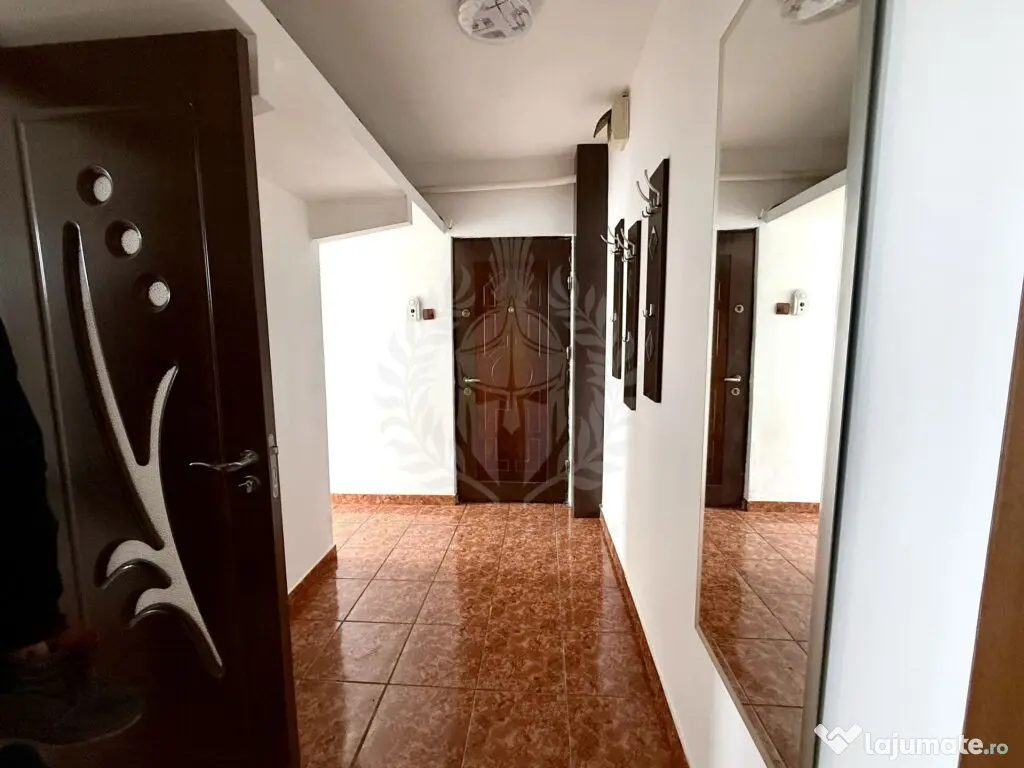 Apartament 2 camere, zona Vest Ploiești 
