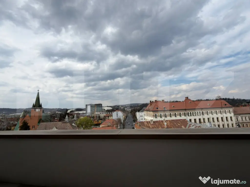 Ultracentral ! 3 camere 2 bai, 88 mp, Terasa 30 mp, Parcul C 