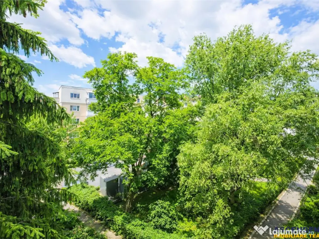 FILM! Apartament 3 camere, decomandat, Lenin, sau schimb 