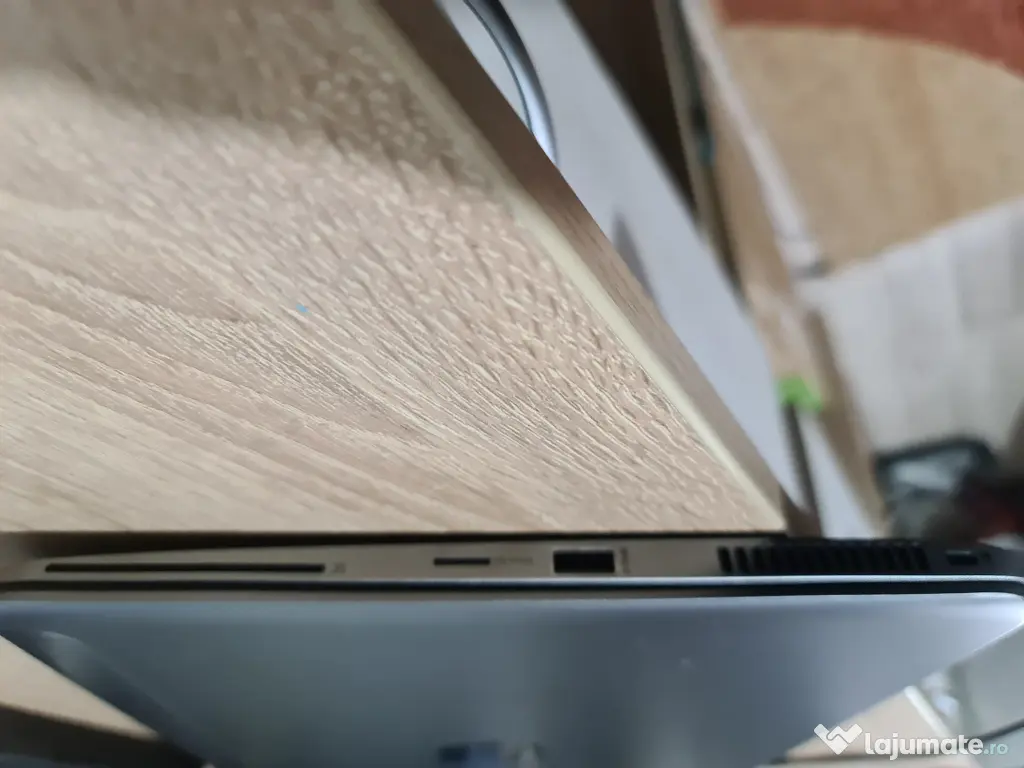 Laptop Hp Folio 1040 