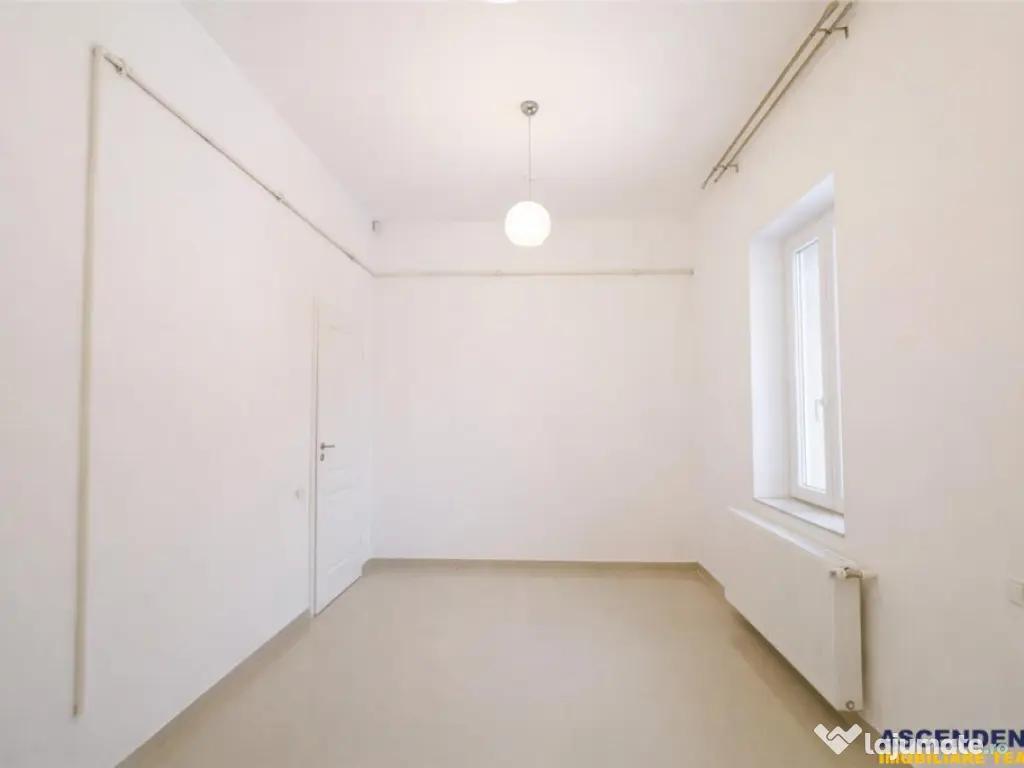 Elegant si spatios, Centrul Civic, Brasov