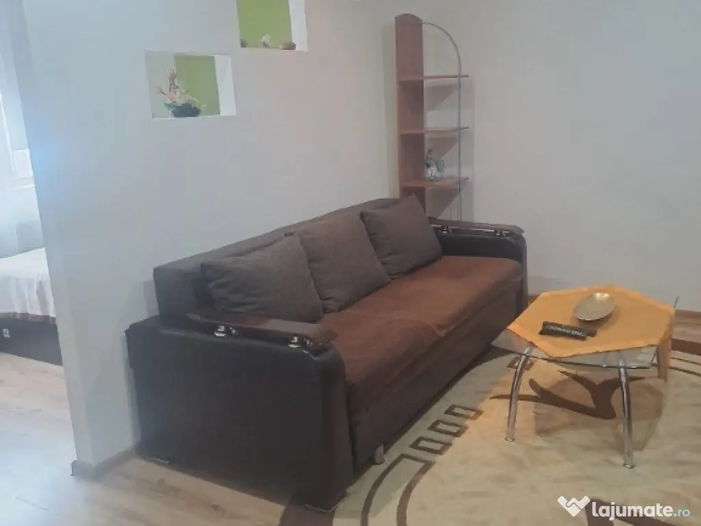 Apartament de inchiriat 