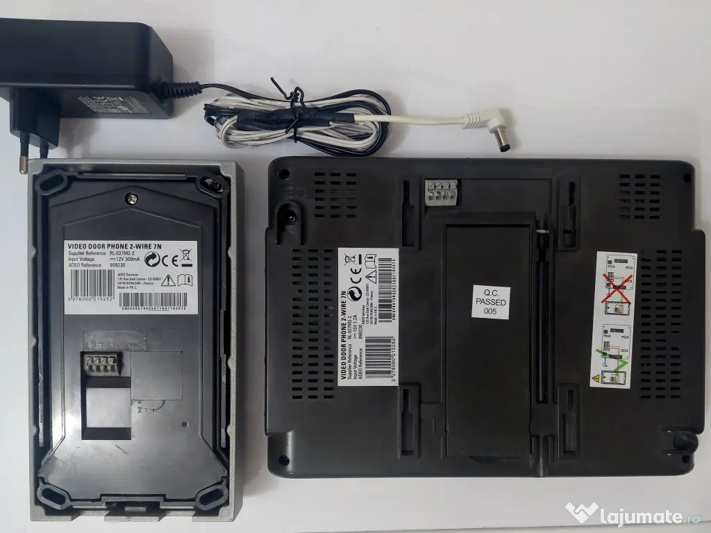 Video interfon cu fir 