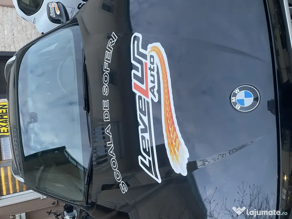 Școală de șoferi 1900, reducere + ședințe bonus 