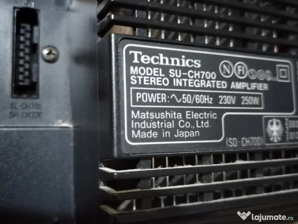 Turn Technics seria CH700 