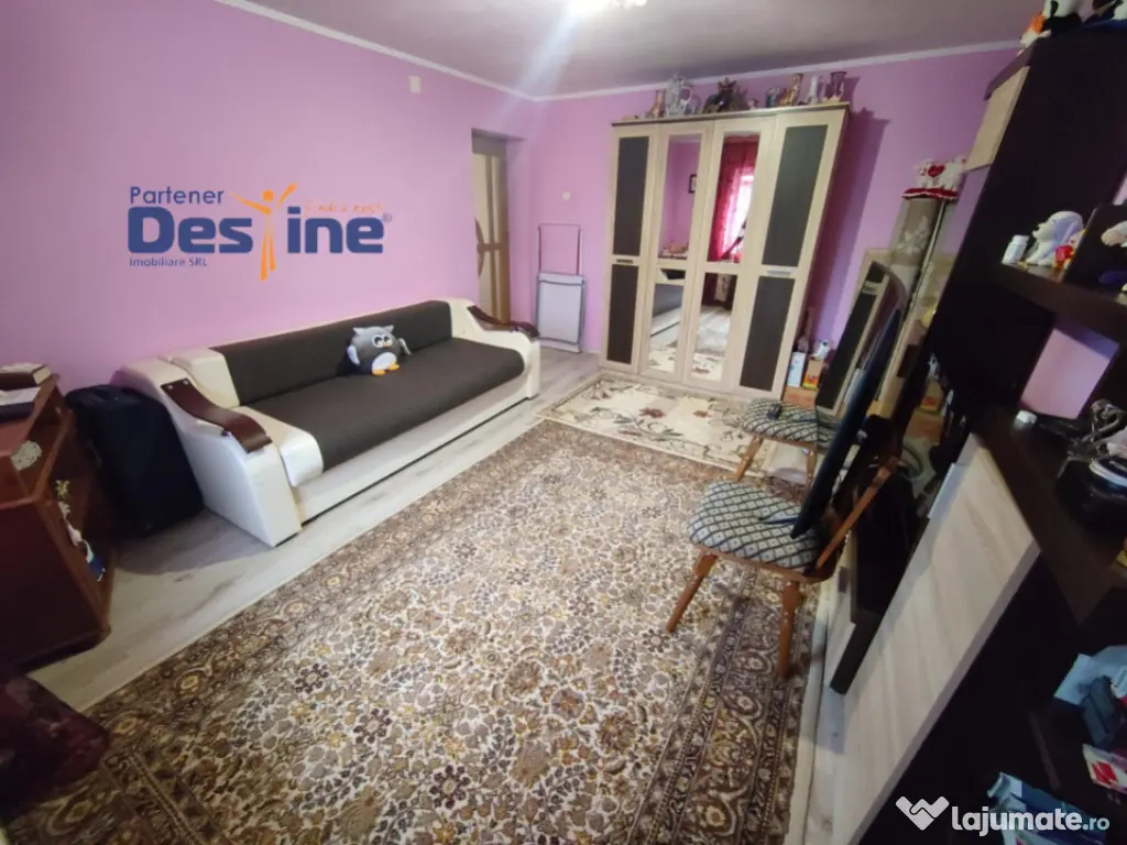 Apartament 2 camere 68 mp + 300mp curte, terasă și beci CU 