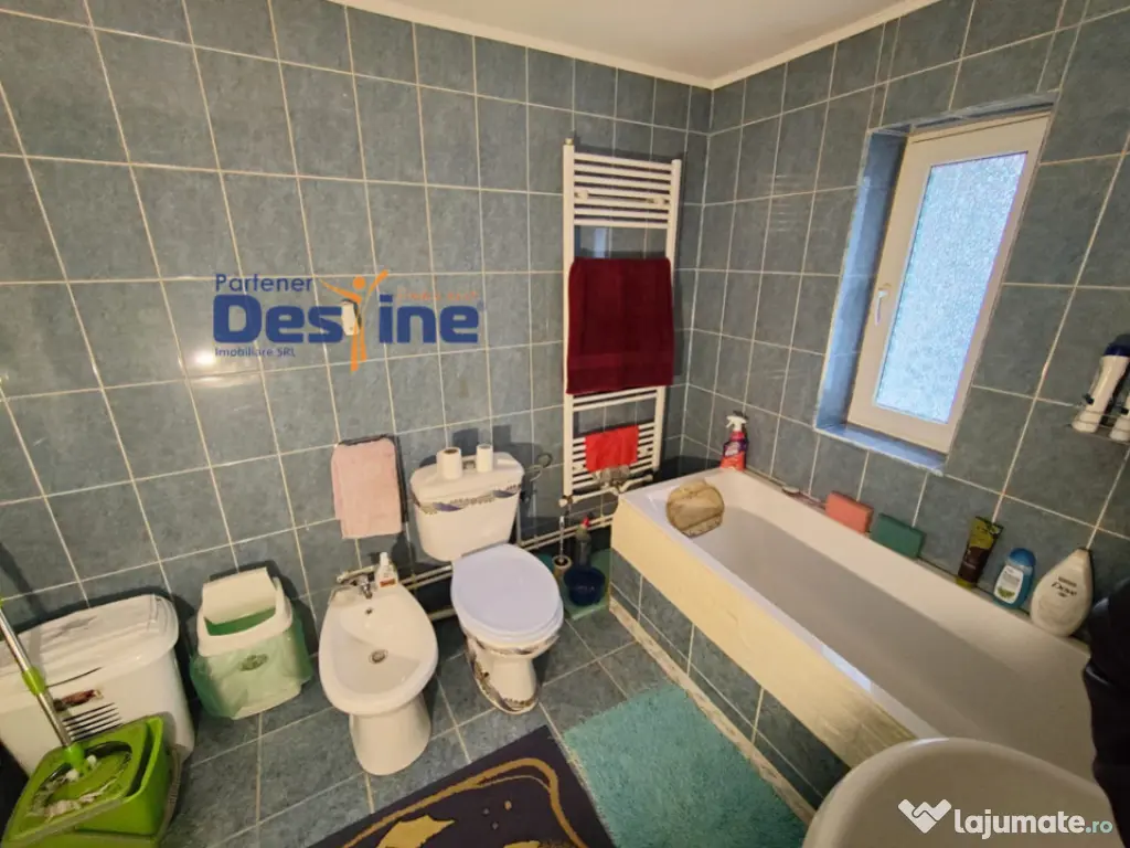 Apartament 2 camere 68 mp + 300mp curte, terasă și beci CU 