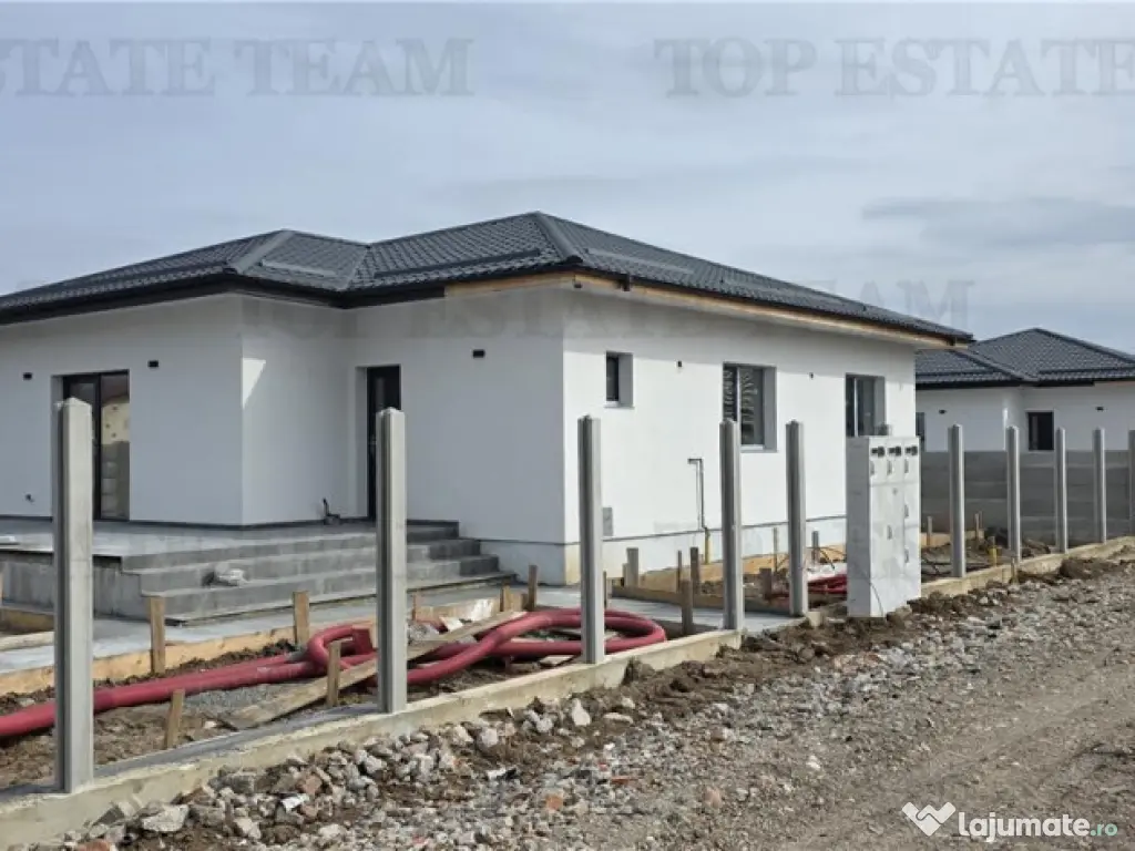 Vila individuala moderna cu 4 camere , 2 bai ,terasa 25mp, i 