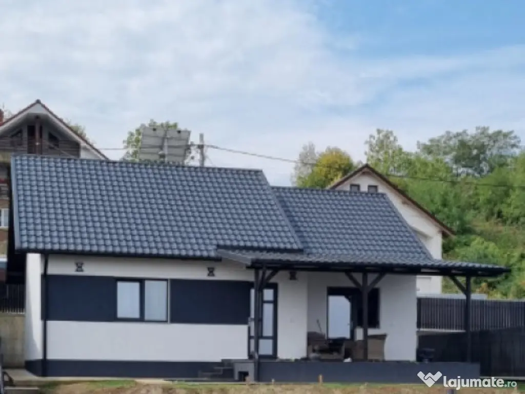 Casa Hemeius - încălzire pardoseala, toate utilitățile, 