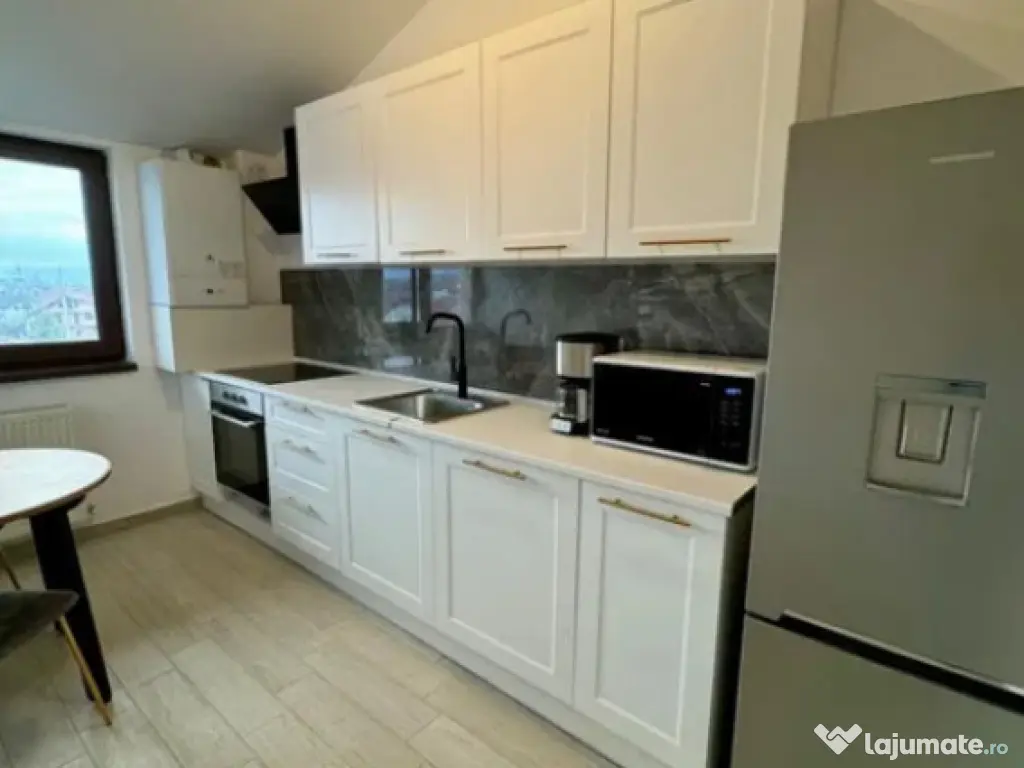 Garsoniera decomandata - zona Tractorul 