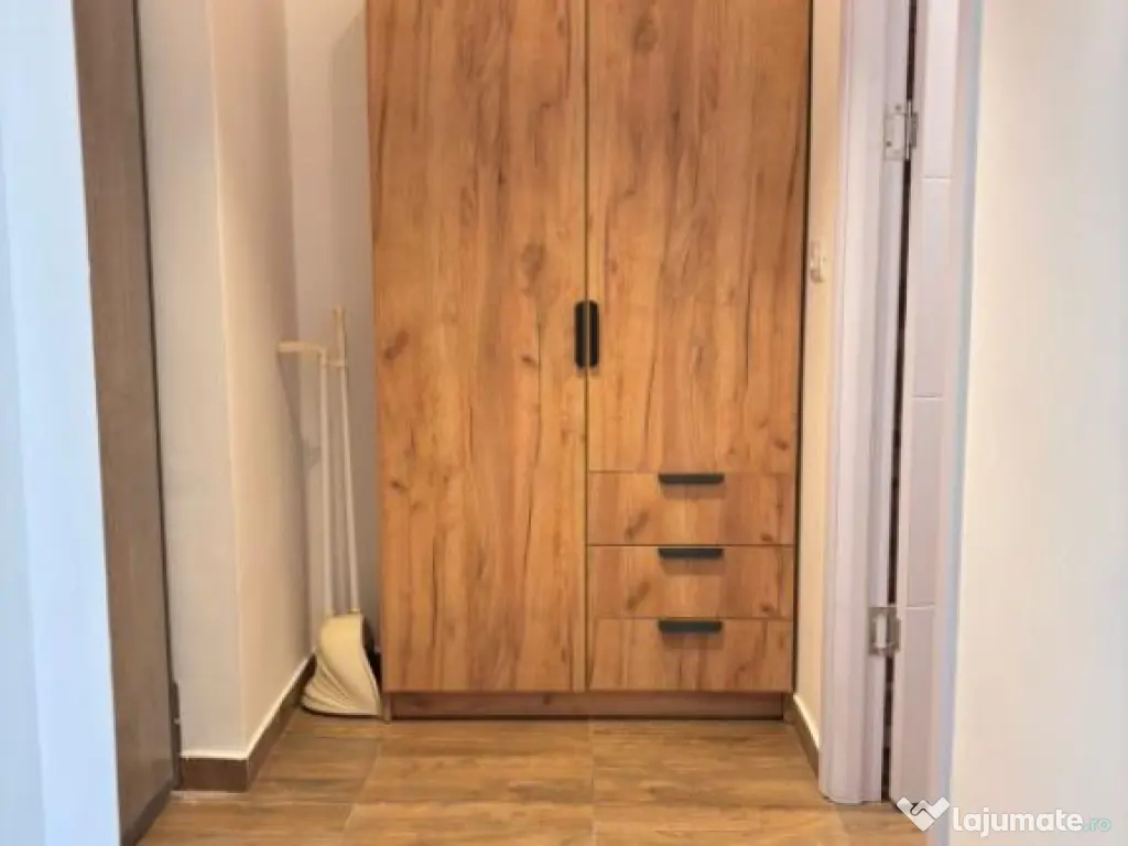 Garsoniera moderna - zona centrala | Tomis II