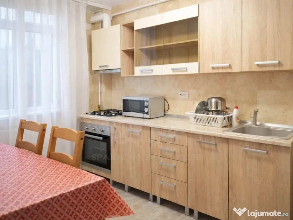 Apartament 4 camere, 2 bai, modern, zona Cantacuzino, 